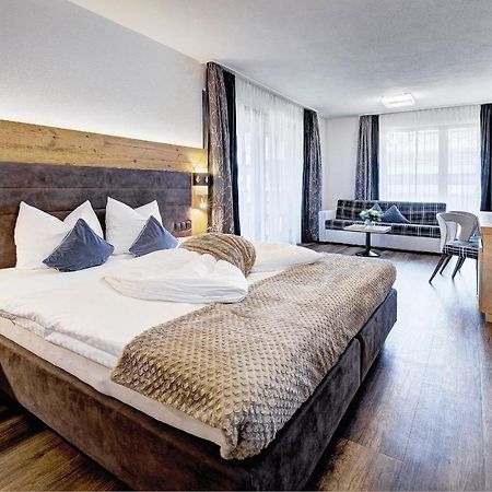 Hotel Ferienglueck イシュグル エクステリア 写真