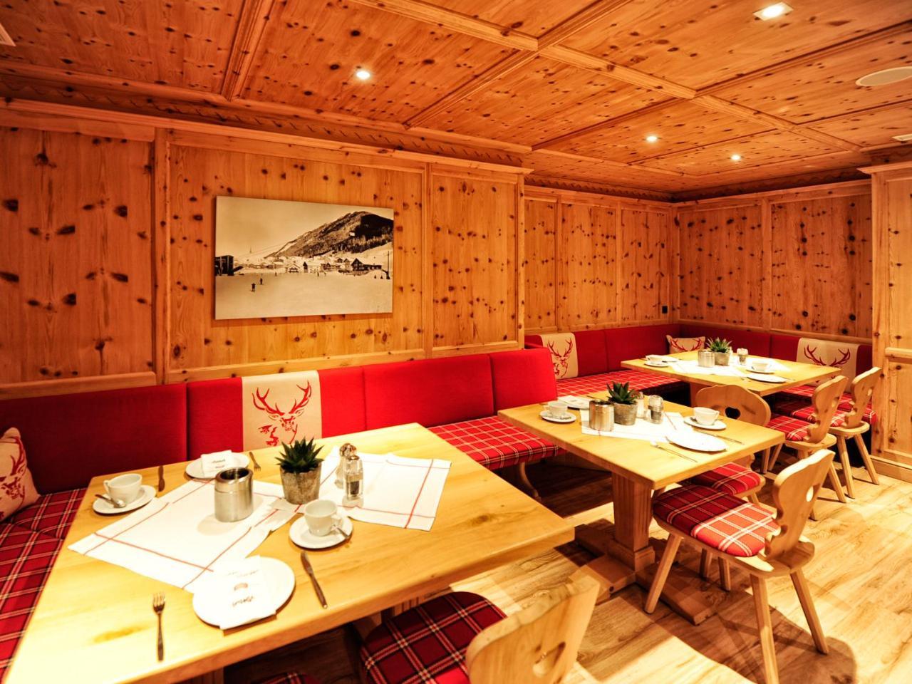 Hotel Ferienglueck イシュグル エクステリア 写真
