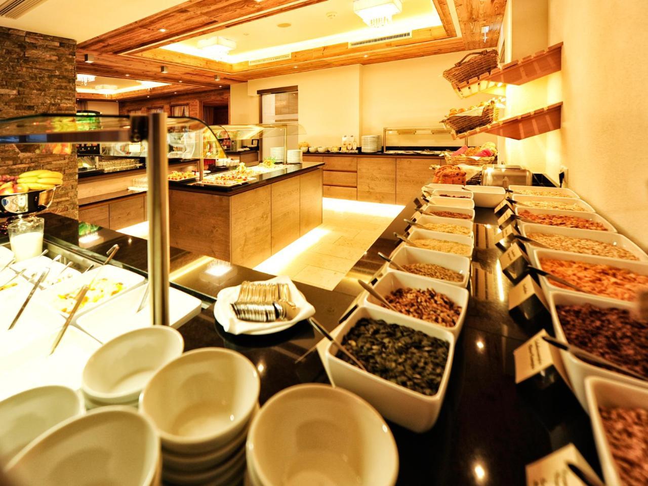 Hotel Ferienglueck イシュグル エクステリア 写真