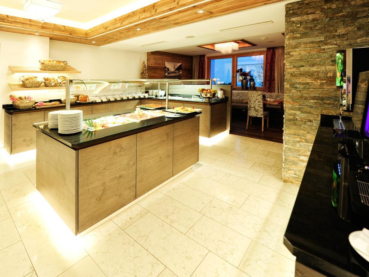 Hotel Ferienglueck イシュグル エクステリア 写真