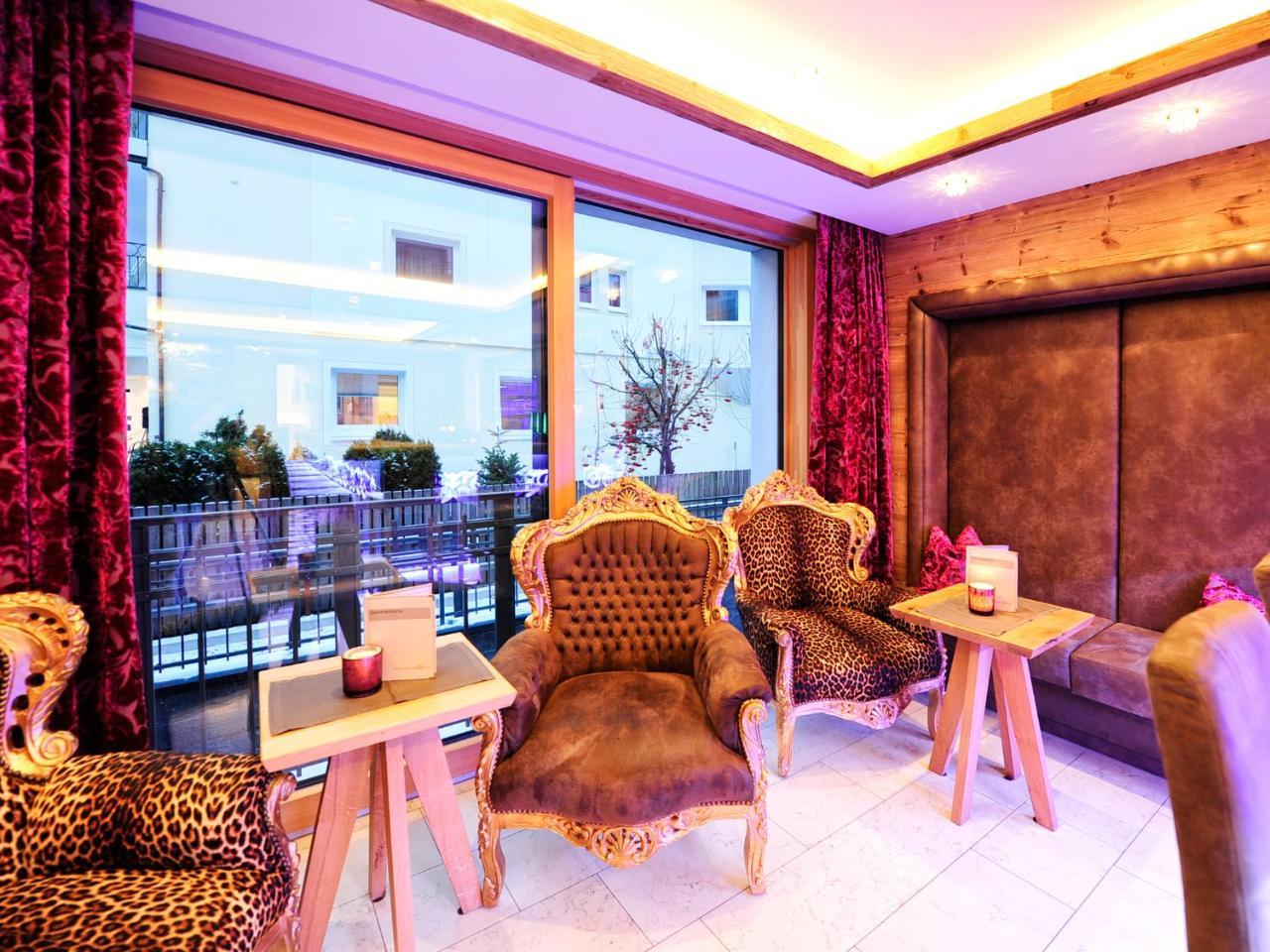Hotel Ferienglueck イシュグル エクステリア 写真