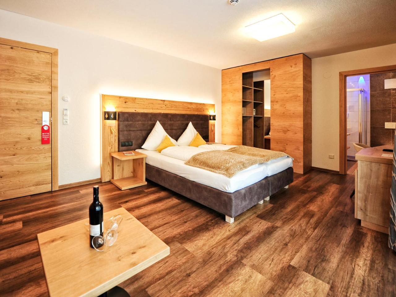 Hotel Ferienglueck イシュグル エクステリア 写真